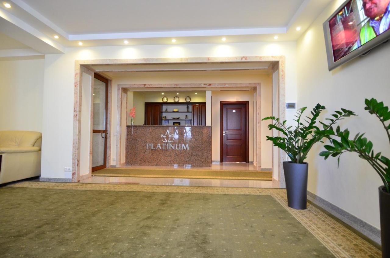 Platinum Hotel Chisinau Exterior foto